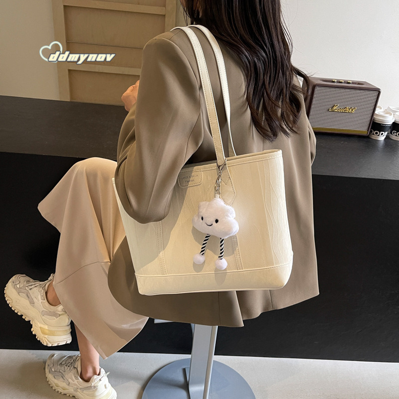 High-End Feel for Women 2024 New PU Trendy Shoulder Large Capacity Commuter Tote Bag ddmynov