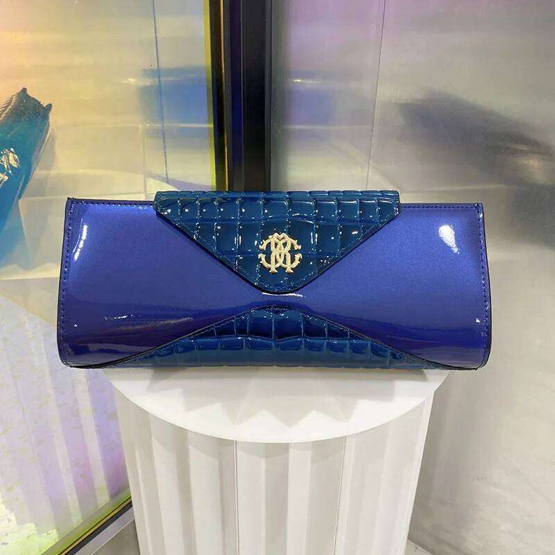 Fashionable Small Square New Genuine Leather Versatile Chain, Single Shoulder Diagonal Cross Bag, Luxurious Handbag 2025/06/10