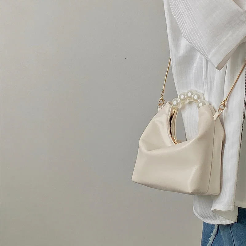 Pearl Handle Women Small Clutch Handbags Fashion Chain Female Shoulder Messenger Bag Solid Color Ladies Hobos Tote Purse Bag 250606