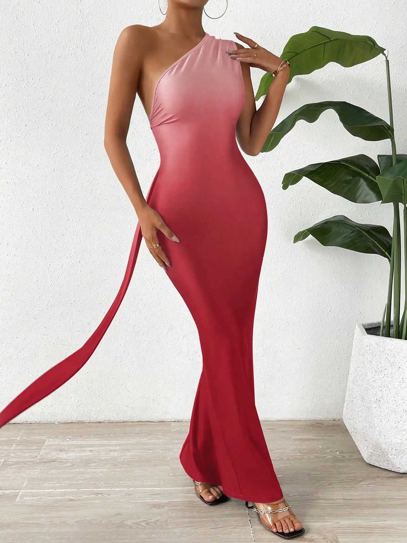 Elegant and fashionable off-shoulder hip irregular ruffles knitted spring and summer womens dressXJ250610