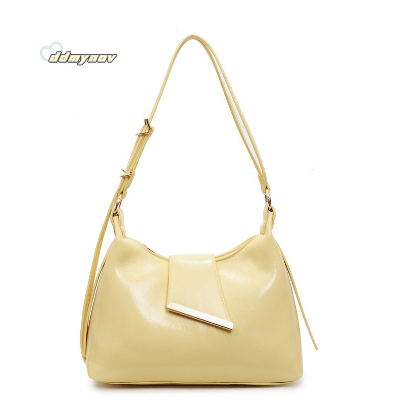 2025 Summer Trend New Women's Solid Simple Stylish Underarm Handbag Candy Color Shoulder Bag ddmynov