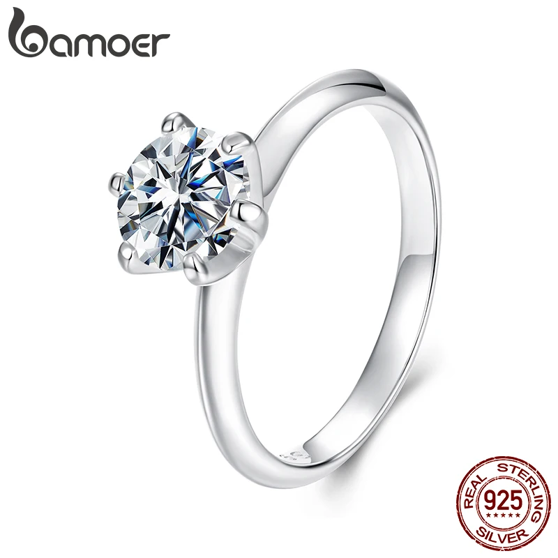 Choucong 2024 Top Sell Wedding Rings Luxury Jewelry Real 100% 925 Sterling Silver Water Drop White Moissanite Diamond Gemstones Elegant Women Bridal R