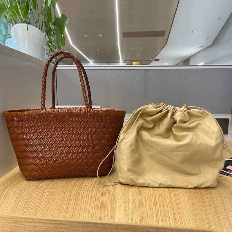 Genuine Leather Handwoven Tote Bags For Women Designer Handbags And Purses 2024 New In Cowhide With Inner Pocket Shoulder