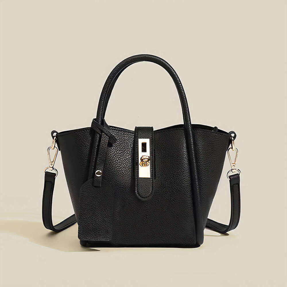 2025 New High-End Commuter Bucket Tote Basket Casual Versatile Outdoor Handbag Shoulder Crossbody Bag