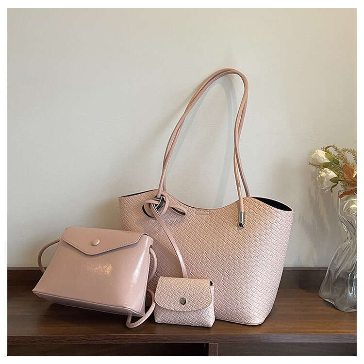 Fashion Simple Commuter Large Capacity 2025 Spring New Casual Stylish Solid Color College Student Shoulder Tote Bag