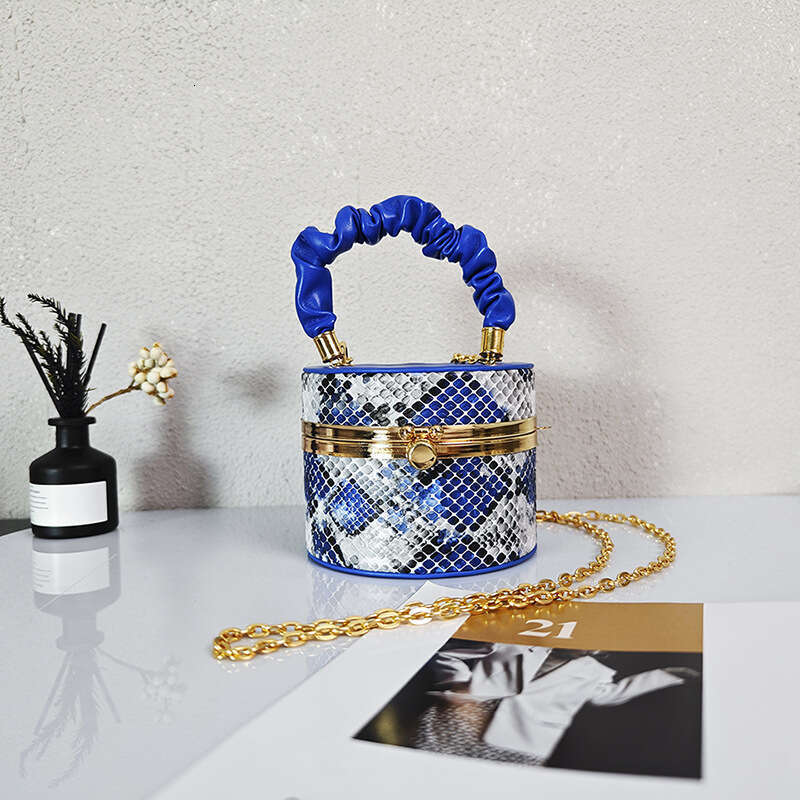 2024 New Fashion Pleated Handbag Box Snake Pattern Small Textured Chain Shoulder Crossbody Bag GUHUISHU
