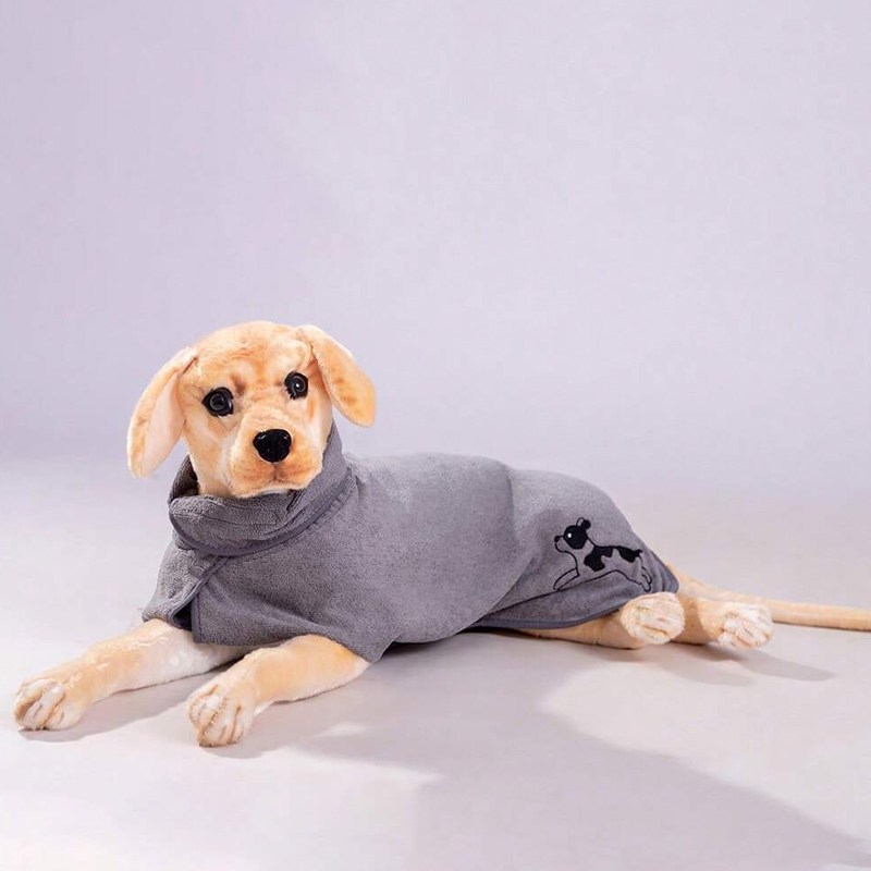 High-Quality Rapid-Dry Doggy Blanket with Secure Closure