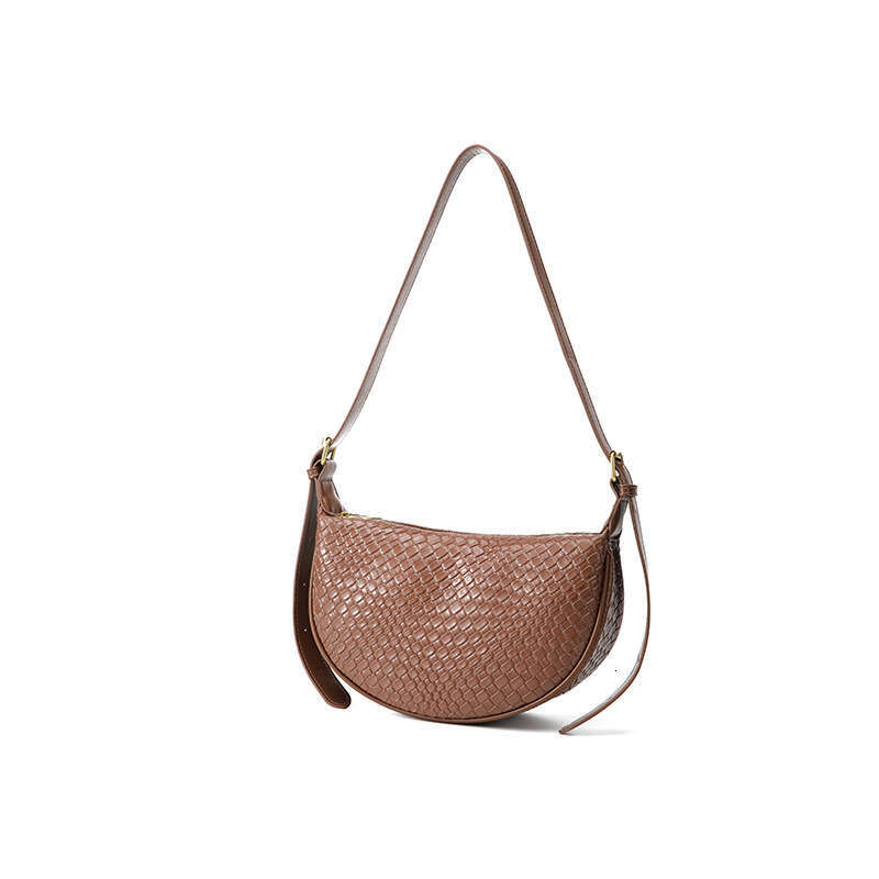 This Spring and Summer Versatile Crescent Fashion Casual Shoulder Trendy Woven Pattern Crossbody Bag