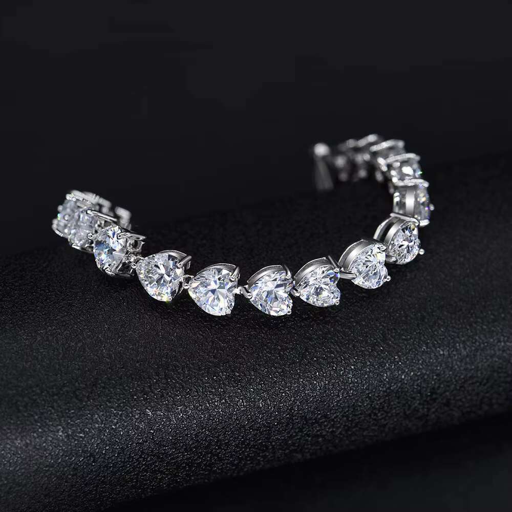 S925 Sterling Silver Moissanite for Heart Bracelet Minimalist Stylish Light Luxury Trend Bangles Bracelets