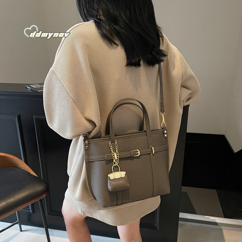 High-end Handheld Basket 2025 New Style Textured Versatile Bucket Large Capacity Shoulder Crossbody Bag ddmynov