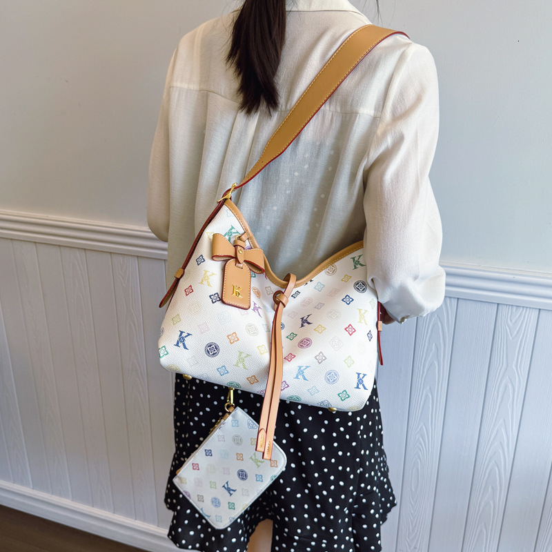 Women's Shoulder 2025 New Three-Color Printed Underarm Color-Block Large Capacity Casual Crossbody Bag
