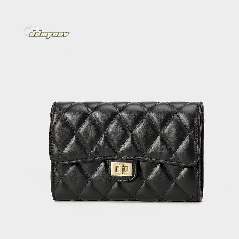 Korean Style Quilted Chain for Women 2025 New Internet Celebrity Small Square Elegant Simple Fashion Ladies Crossbody Bag ddmynov