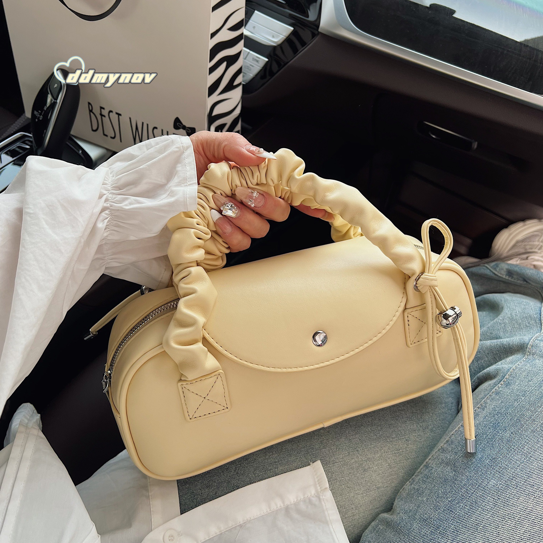 Korean Style Pleated Drawstring Tote for Women 2025 New Macaron Color Underarm Fashion Commuter Versatile Shoulder Bag ddmynov