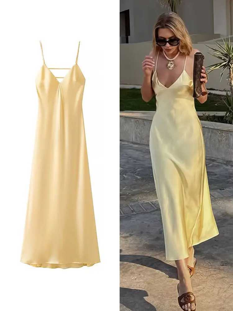TRAFZA Women Summer Yellow Stain V Neck Sling Dress Elegant Sleeveless Loose Maxi Robes 2025 New Ladies Party Holiday Dresses XJ250610