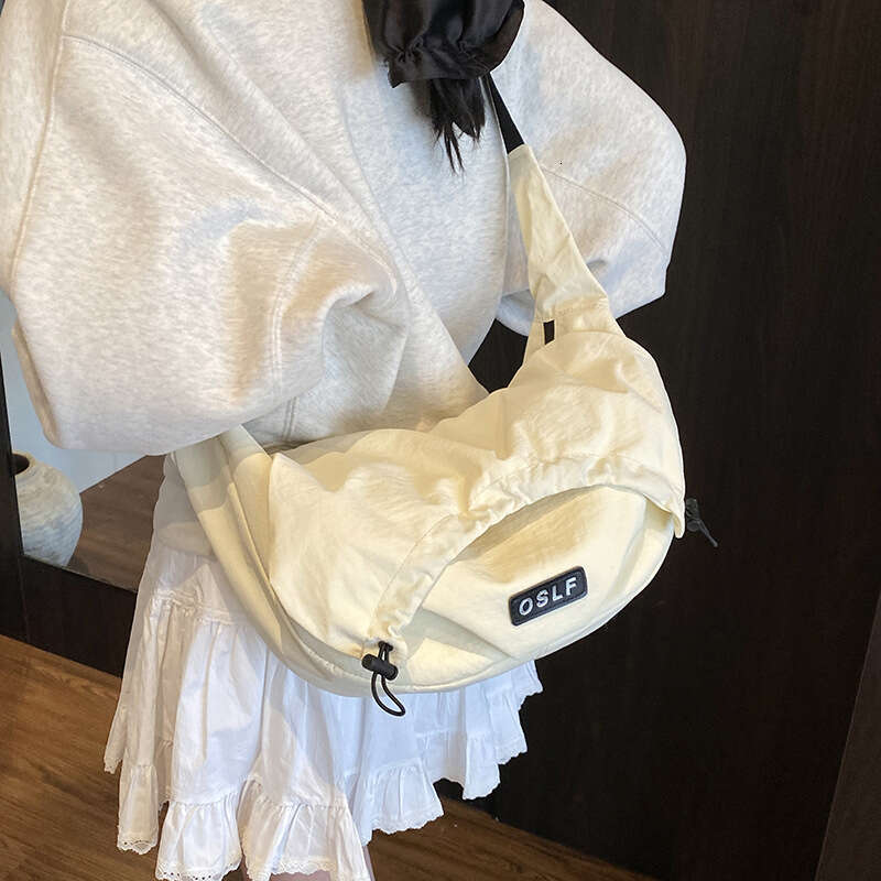 Korean Style Crossbody For Women, Large Capacity Commuter Casual Sports Dumpling Bag, College Student Shoulder Puffy Bag