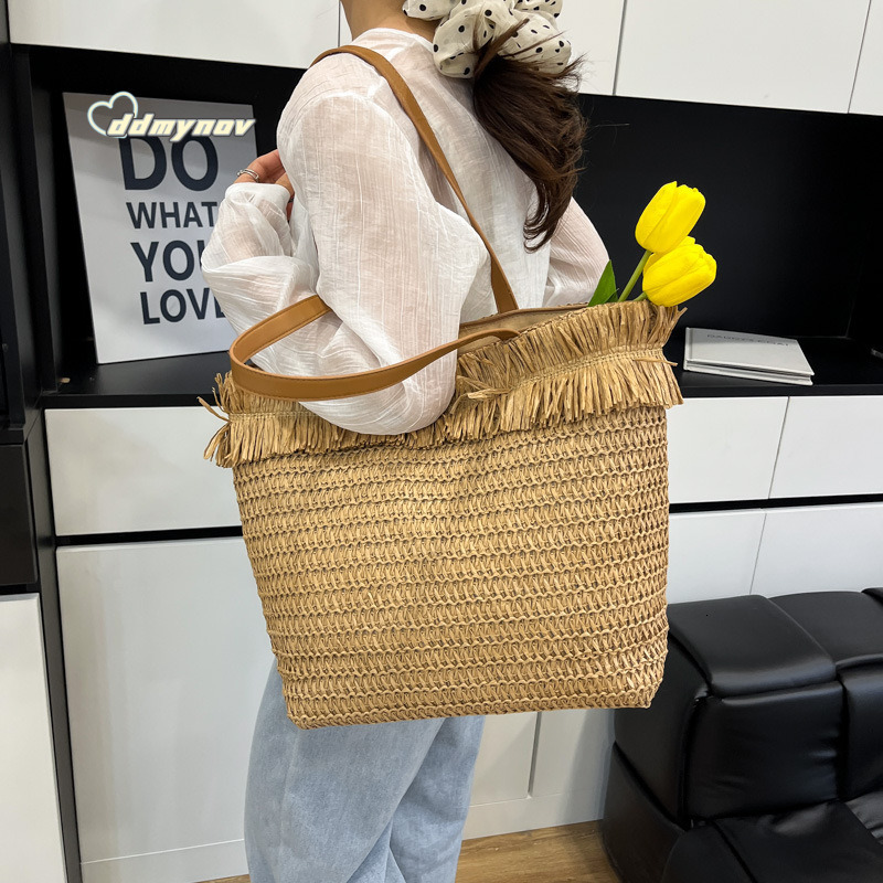 Minimalist Casual Beach Vacation Bags Trendy Fashion Commuting Travel Shoulder Crossbody Handheld Straw Woven Bag ddmynov
