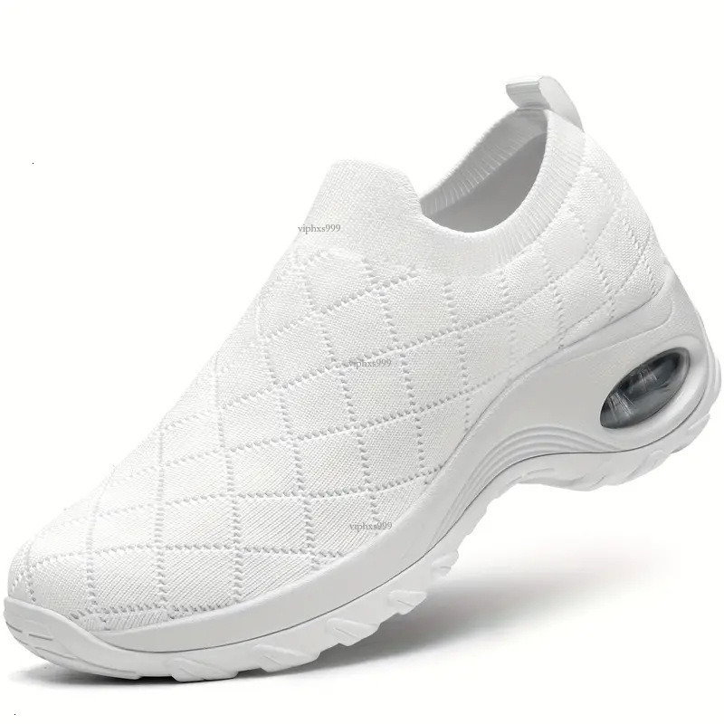 Cross-border Foreign Trade Women's Shoes Large Size Flyknit Sock Slip-on Outdoor Running Casual Shoes Breathable Designer Shoes Simple Air Cushio
