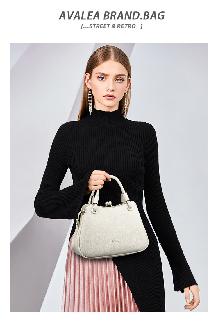 Free Shipping Women's Handbag 2025 Summer Luxury New Designer Fashion Clip Handle Crossbody Bag Simple Four Seasons Gift For Mom