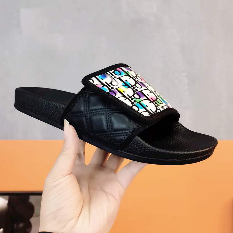 hot free shipping Designer Shoes for men outdoor indoor summer slippers sport beach shoes fashion classic sliders