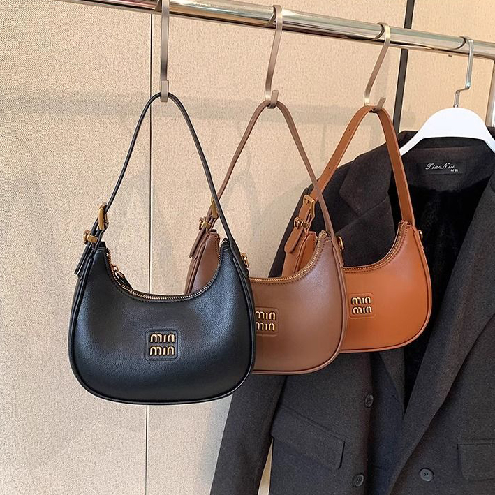 Designer Shoulder Bag Luxury Top Quality Womens Fashion Bag messenger fashionable crossbody Underarm bag Half moon bag lassical Handbag 266