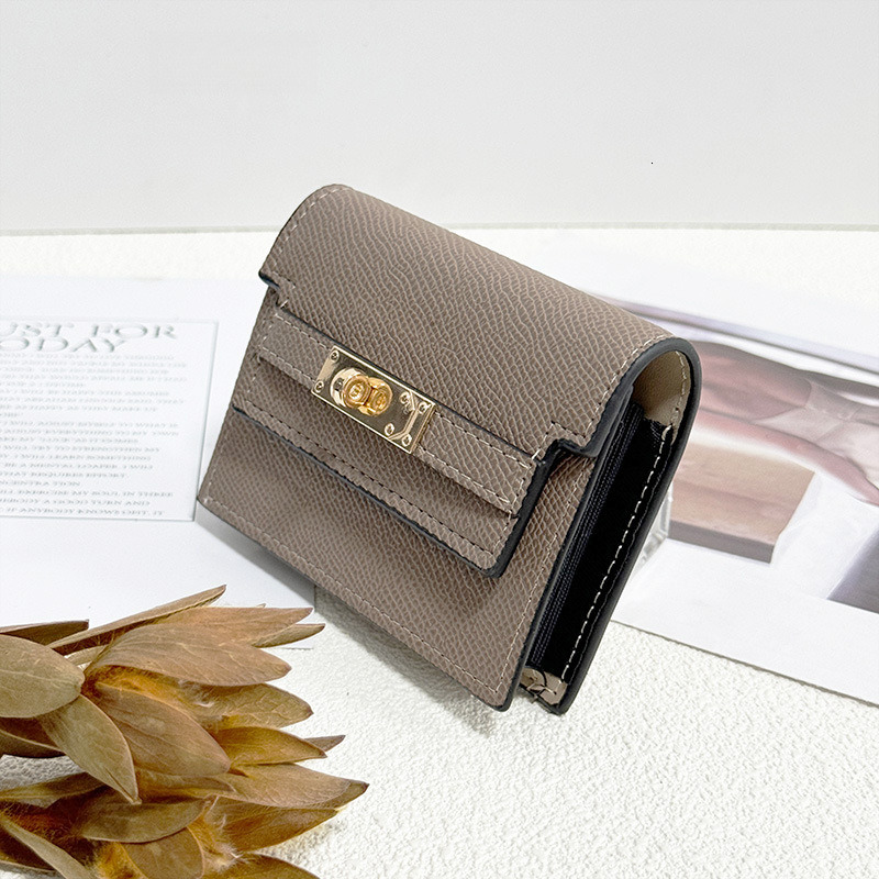 Free Shipping 2025 New Designer Bag Women's Solid Color High-end Card Bag Compact Large Capacity Multi Slot Wallet Exquisite And Practical Zero W
