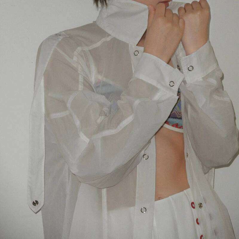 DEAT Fashion Khaki Micro Transparent Sunscreen Shirt Women's Lapel Loose Fit Single Breasted Blouse Summer New 7Ab9501