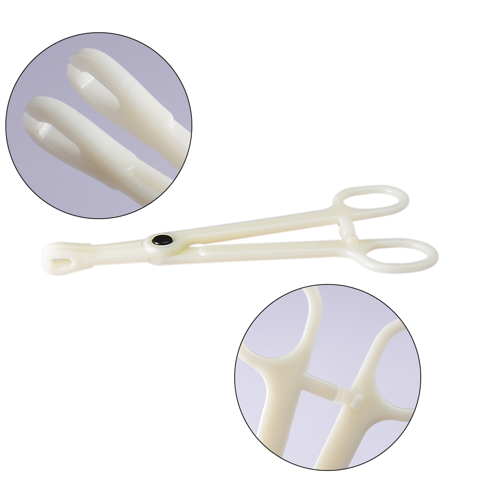 Perforation auxiliary pliers made of acrylic are easy to operate. The perforation position is clean, sterile, and free of infection in one go