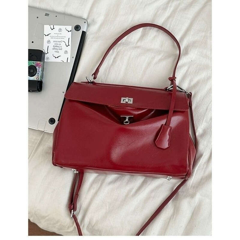 2025 New Large Capacity Commuter Crossbody High-end Solid Color Soft Leather Handbag Tote Fashion Simple Bag