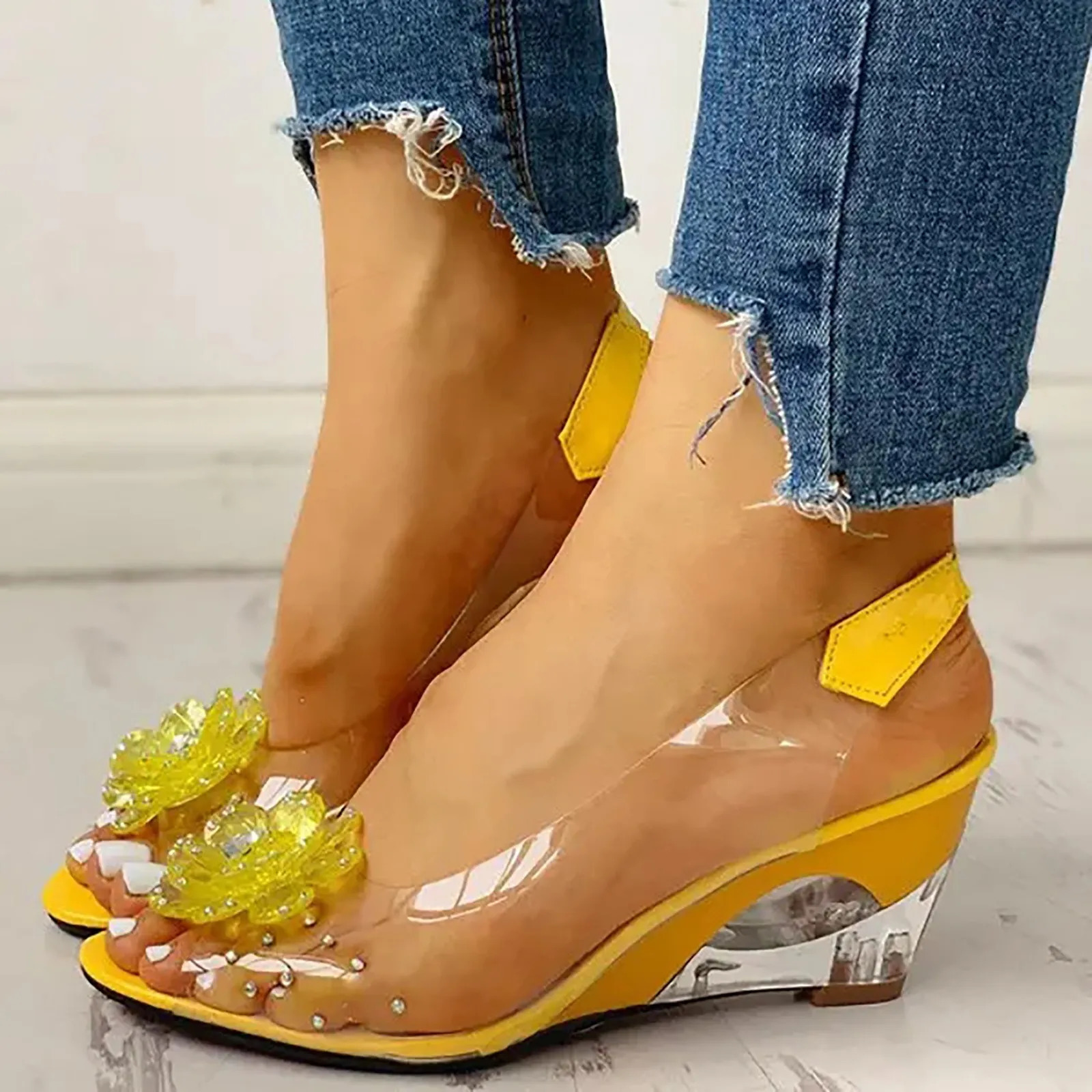 Female Shoes Leisure Transparent Crystal High Heels Diamond Slope Heel Sandals Girl Fish Mouth Shoes Womens Dressy Sandals 250610
