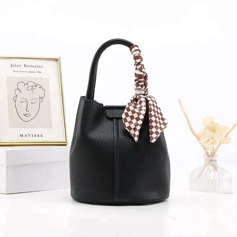 Bag Niche Design Commuting Bag Fashion Handbag Wholesale