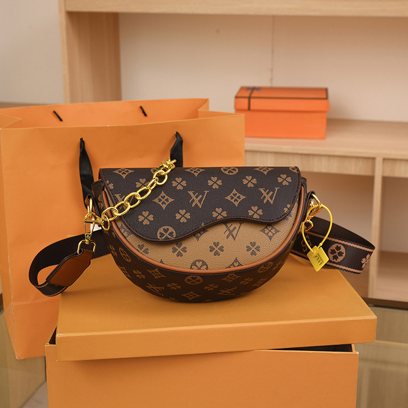 designer bag, single-shoulder bag, women's 2025 printed saddle bag, high-quality soft leather pu, versatile, casual and small crossbody bag, Free