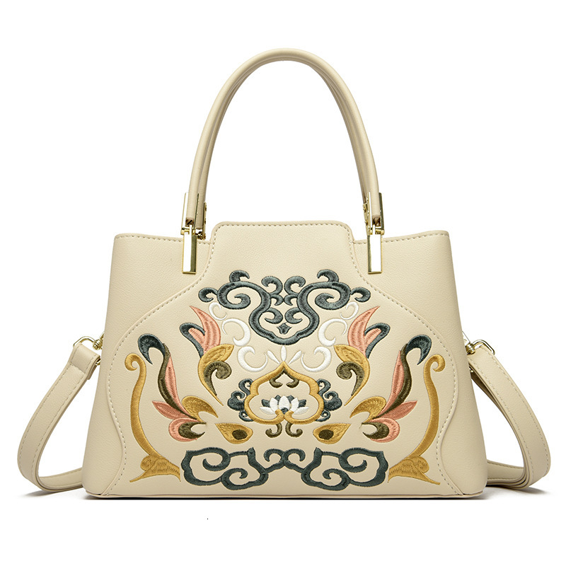 Chinese Style Embroidered Festive Red Bride Wedding Bag Fashionable Elegant Mother-in-law Handbag Large Capacity High-end Feel