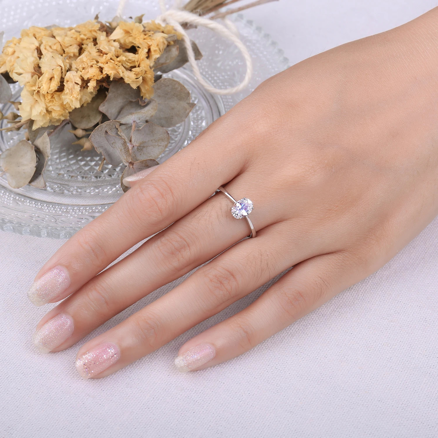Jewelry 5A CZ Oval Solitaire Classic 925 Sterling Silver Wedding Engagement Ring for Woman Anniversary Gift Fine Jewelry 250610