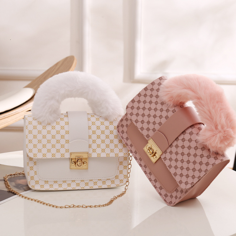 Free Shipping New Designer Bag For 2025 Foreign Luxury Wallet Small Bag Women Printed Ladies Handbag Style Plush Shoulder Bag