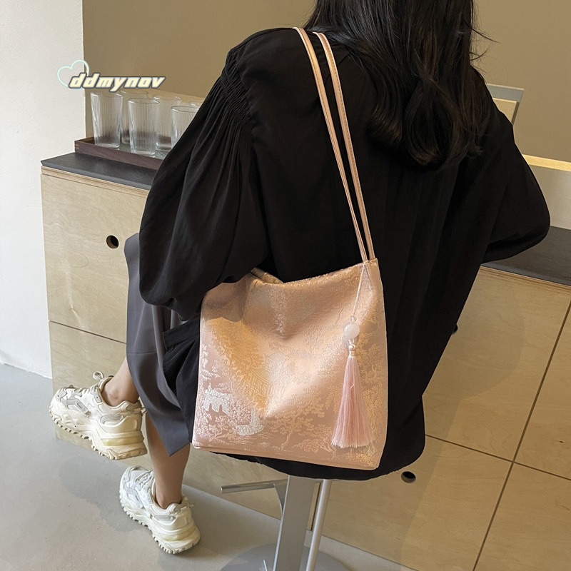 Chinese Style National Trend for Women 2024 New Silk Jacquard Handbag Fashion Simple Shoulder Underarm Bag ddmynov