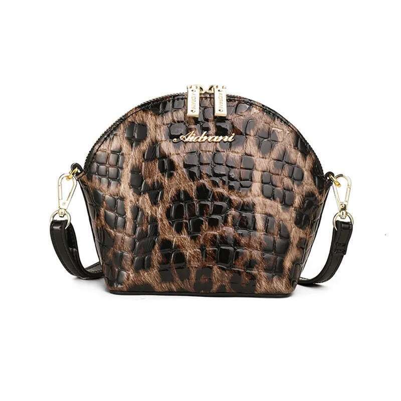 Leather Shell Fashionable And Versatile Single Shoulder Crossbody Bag, leopard Print Women's Bag