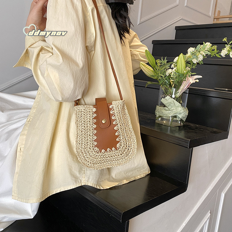 2025 New Summer Straw Small Stylish Versatile Crossbody Fashionable Woven Shoulder Bag ddmynov