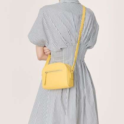 2025 Autumn Winter New Fashion Versatile Shoulder Handbag Genuine Leather Texture Crossbody Bag Hot Item