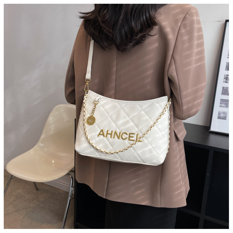 Free shipping new designer Shoulder Bags womans ladies flap lady square handbag women crossbody Underarm Bucket bag