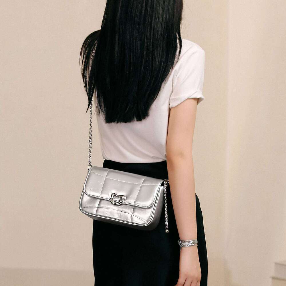 ITAMOOD Sier Chain for Women Christmas Gift Fashion Original Designer Brand Cowhide One Shoulder Crossbody Bag