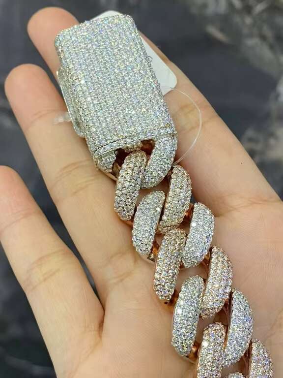 Two-tone White Sliver Plated 18mm VVS Moissanite Dia Cuban Chain Necklace Hip-hop Fashion Bracelet OACOCA