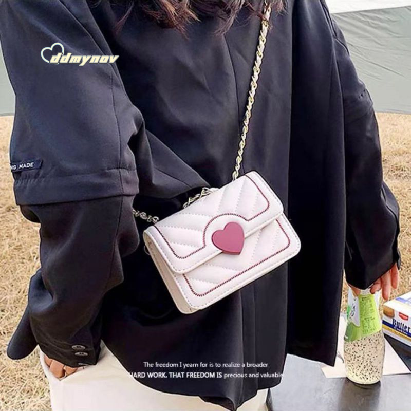 White New Versatile Crossbody Design Sense Texture Niche Chain Mini Small Square Bag for Women ddmynov