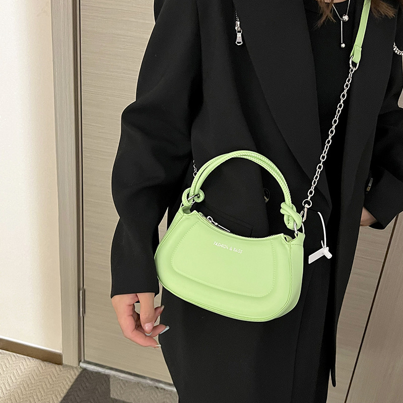 Free Shipping 2025 New Designer Bag Retro Hard Shell Printed Letter Handbag Luxury Wallet Fashion Trend High-quality Shoulder Bag