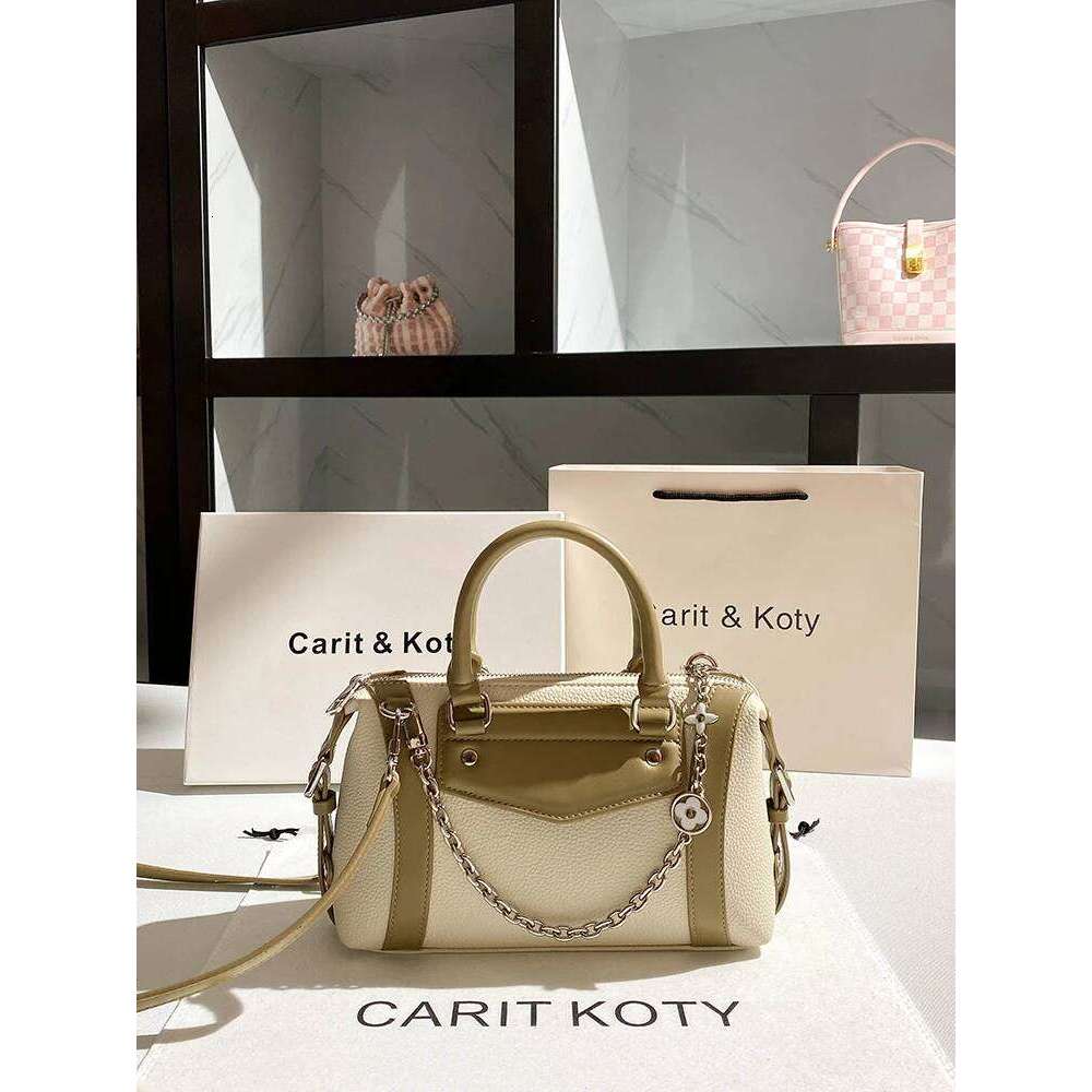 Women's New Fashion Boston Handbag With Contrast Color Stylish Chain Decoration High Quality And Shoulder Bag