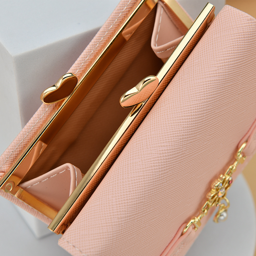 Free Shipping 2025 New Designer Bag Pearl Chain Women's Wallet Cute Style Trendy Coin Bag Exquisite And Practical Multi Card Slot Card Bag