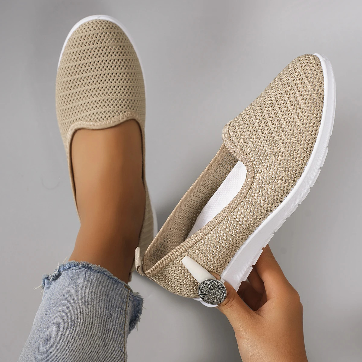 Womens summer breathable mesh flat shoeswomens shoescasual sneakers shoes clearance 250603