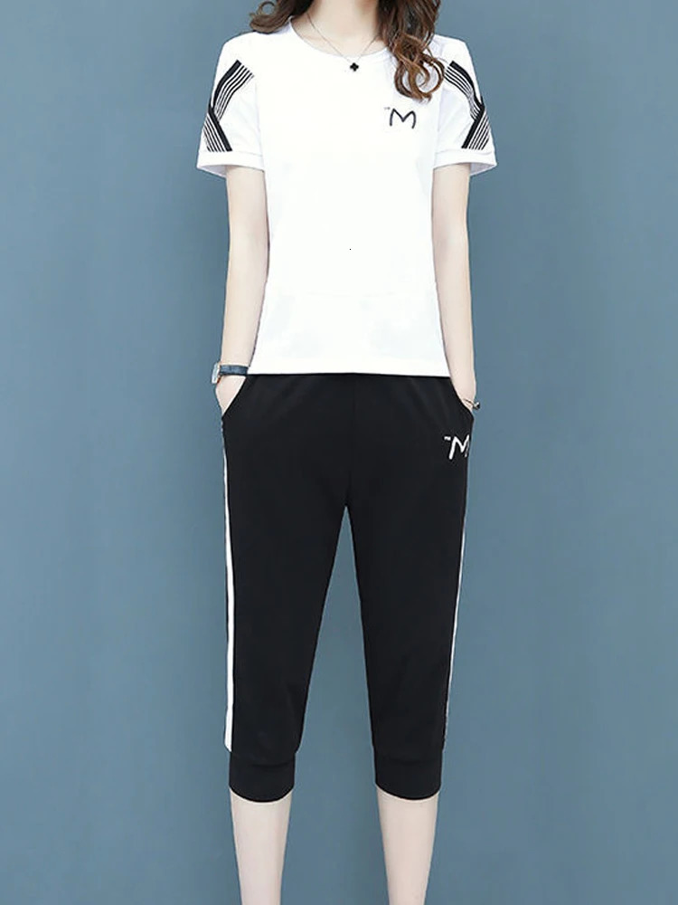 Sports Suit Women Summer Large Size Korean Slim Short Sleeve Cropped Pants Casual Two-piece Set Ladies Sportswear Set 250609