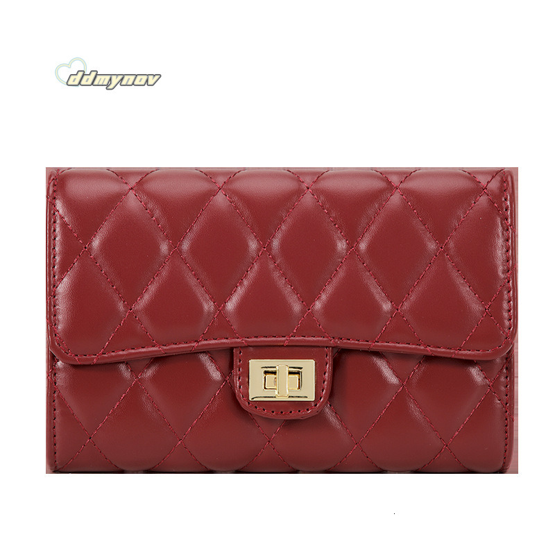 Korean Style Quilted Chain for Women 2025 New Internet Celebrity Small Square Elegant Simple Fashion Ladies Crossbody Bag ddmynov