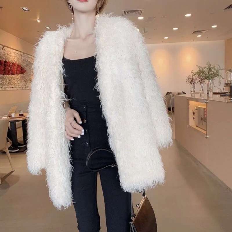 Chic Fluffy Coat Lamb Furry Faux Fur Jacket Women Streetwear Warm Design Winter Women's Clothing Outerwear