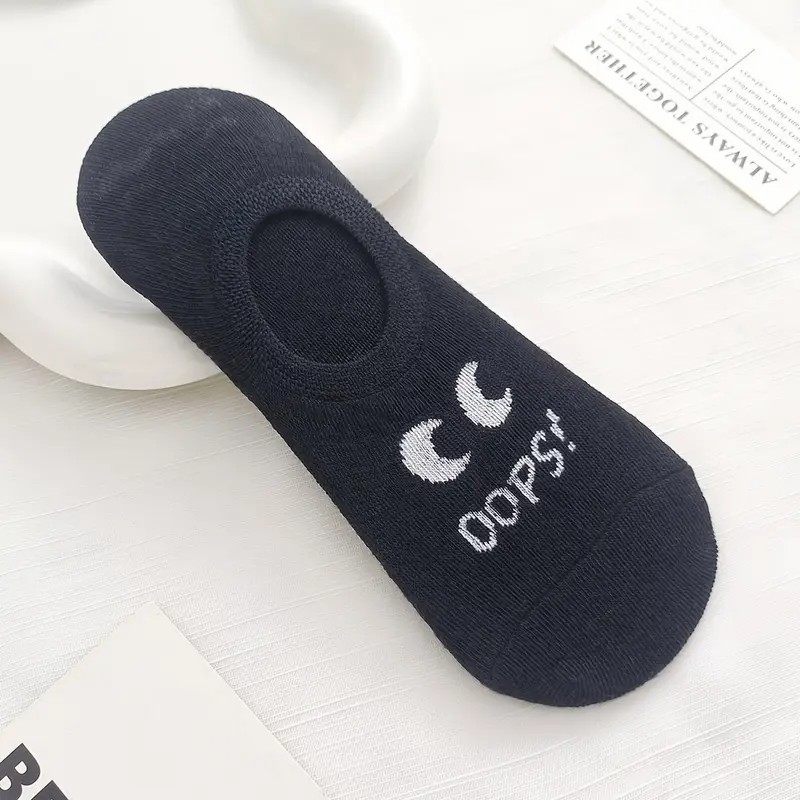 Cute Big Eyes & Oops Letter Print Non-Slip Breathable Boat Socks - Lightweight Multi-Colored Soft Fabric